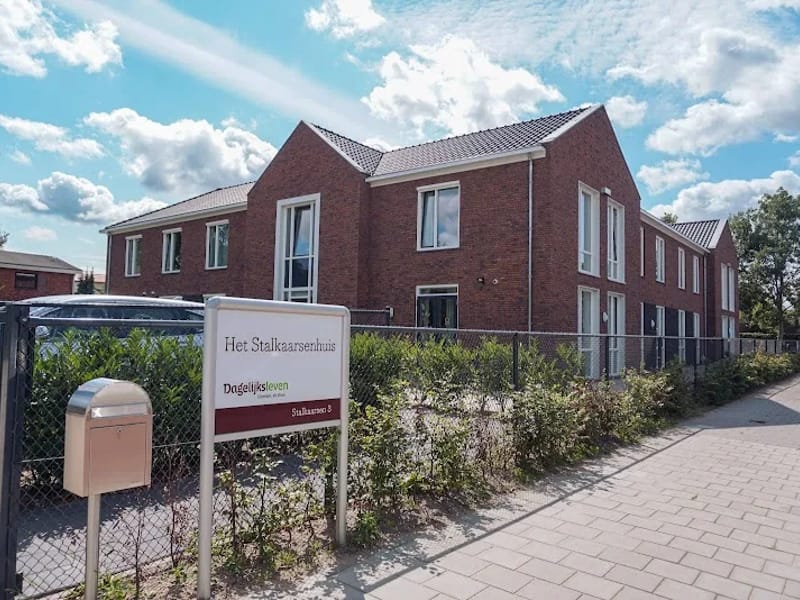 Het Stalkaarsenhuis - Verpleeghuis in Gorinchem, Noord-Brabant photo 1