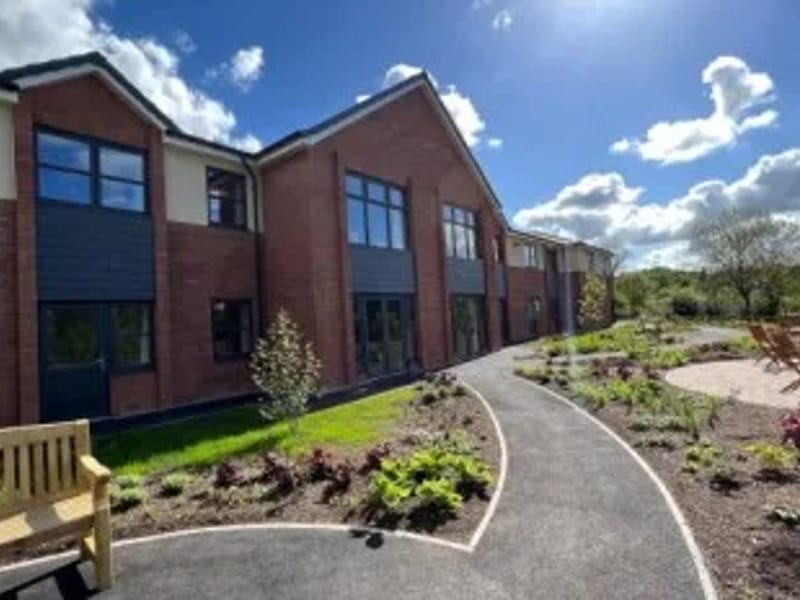 Field View Residential Home - Nursing Home in Redditch, England photo 2