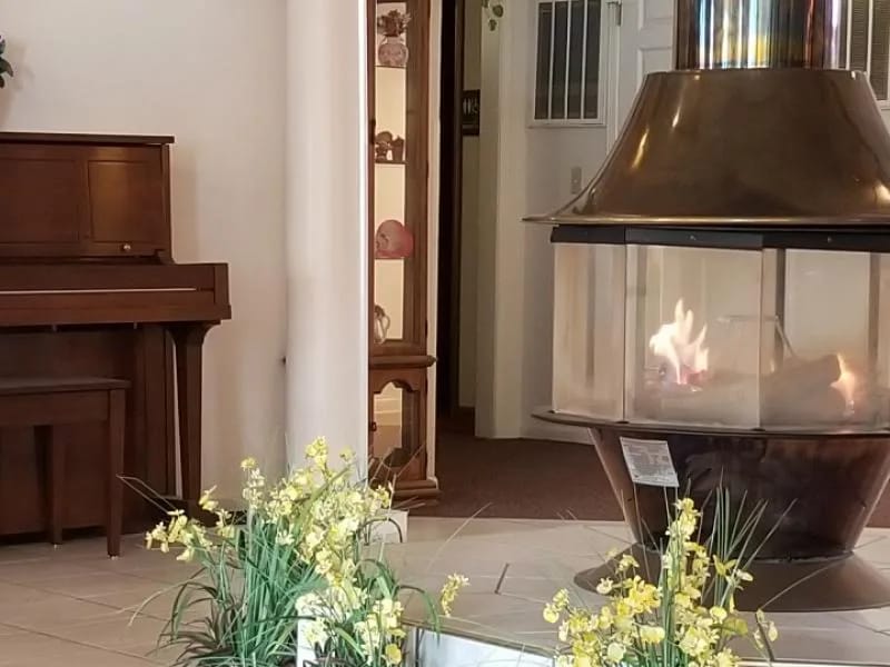 Cecelia Place Assisted Living - Assisted Living in Pewaukee, WI photo 3