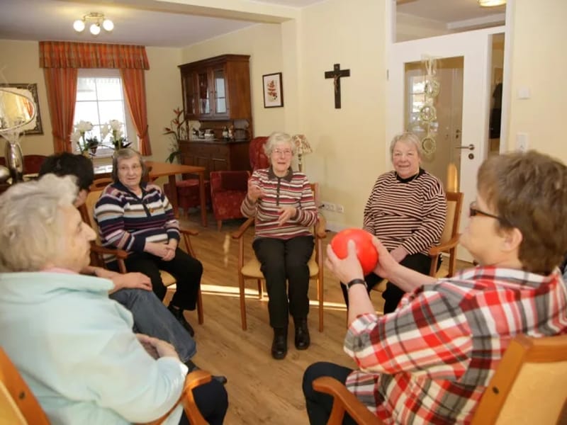 APO CARE Tagespflege - Tagespflege in Winterberg, Nordrhein-Westfalen photo 2