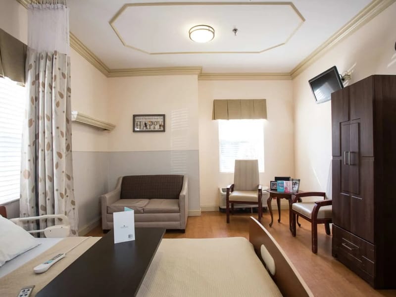 Care One at East Brunswick - Nursing Home in East Brunswick, NJ photo 2