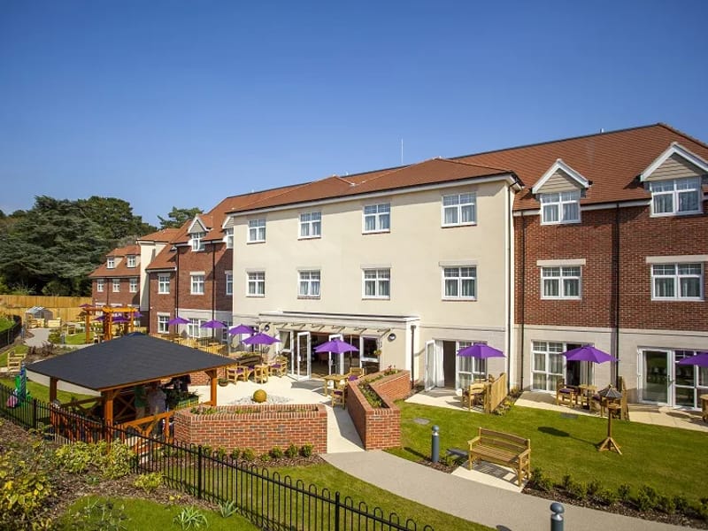 Ferndown Nursing Home - Nursing Home in Ferndown, England photo 2