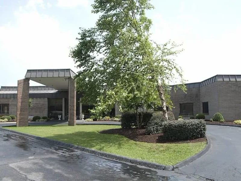 Nhc Healthcare, Pulaski - Nursing Home in Pulaski, TN photo 3