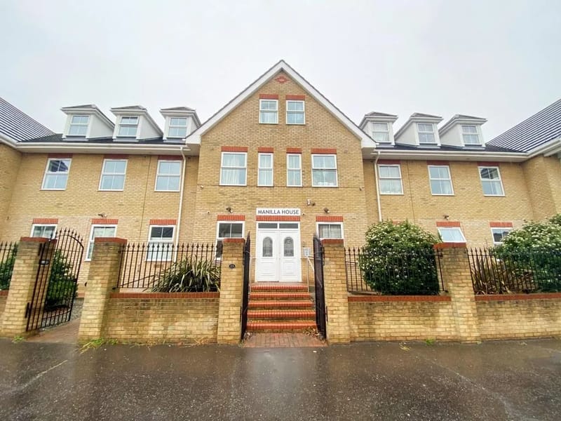 Alphabet House - Assisted Living in Southend-On-Sea, England photo 2