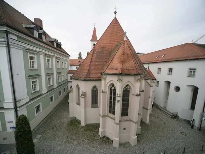Bürgerlisches Heiliggeist-Spital Altenpflegeheim - Pflegeheim in Passau, Bayern photo 1