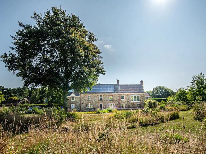 Brook House - Assisted Living in Gillingham, England photo 3