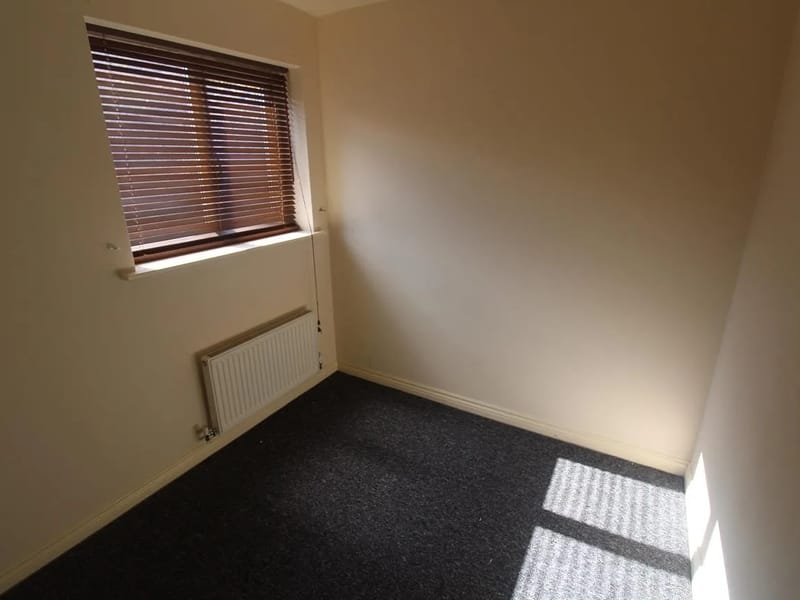 280-282 Wells Road - Assisted Living in Nottingham, England photo 2