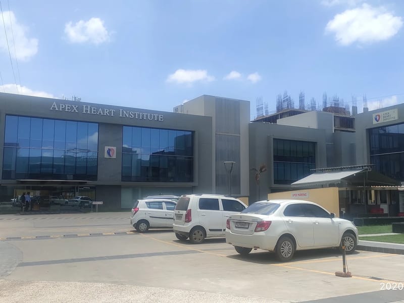 Apex Heart Institute in Ahmedabad, Gujarat photo 1