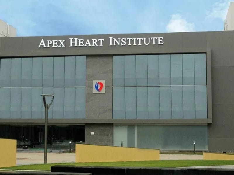 Apex Heart Institute in Ahmedabad, Gujarat photo 3