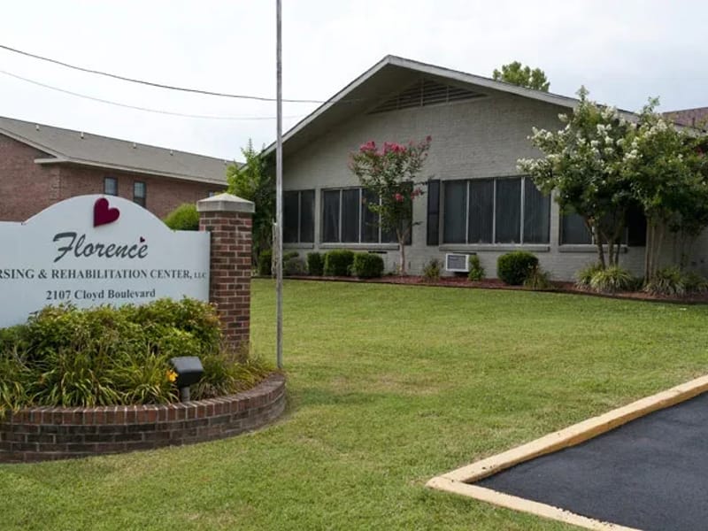Florence Nursing and Rehabilitation Ctr, LLC - Nursing Home in Florence, AL photo 3