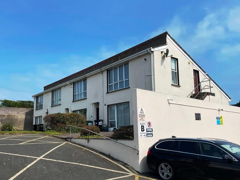 Crann Mor Nursing Home - Nursing Home in Woking, England photo 3