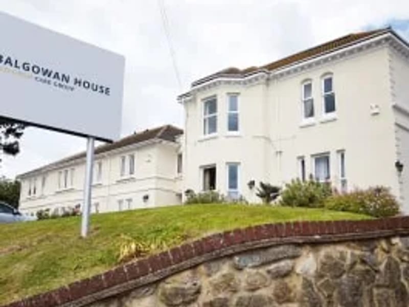 Woodbridge House - Assisted Living in Gillingham, England photo 2