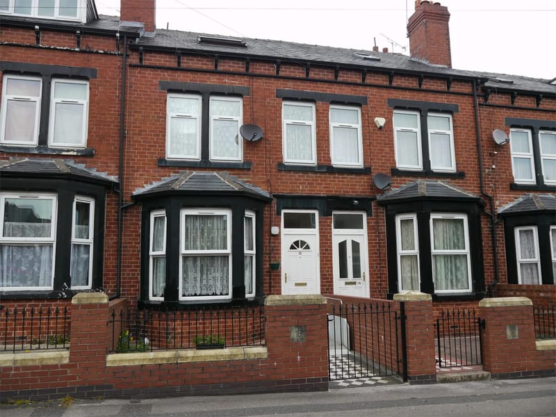 Fairfax Road - Assisted Living in Leeds, England photo 3