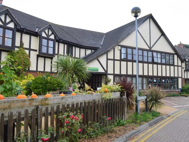 John Wills House in Bristol, England photo 1