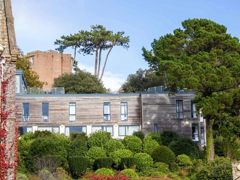 Lincombe Manor - Nursing Home in Torquay, England photo 5