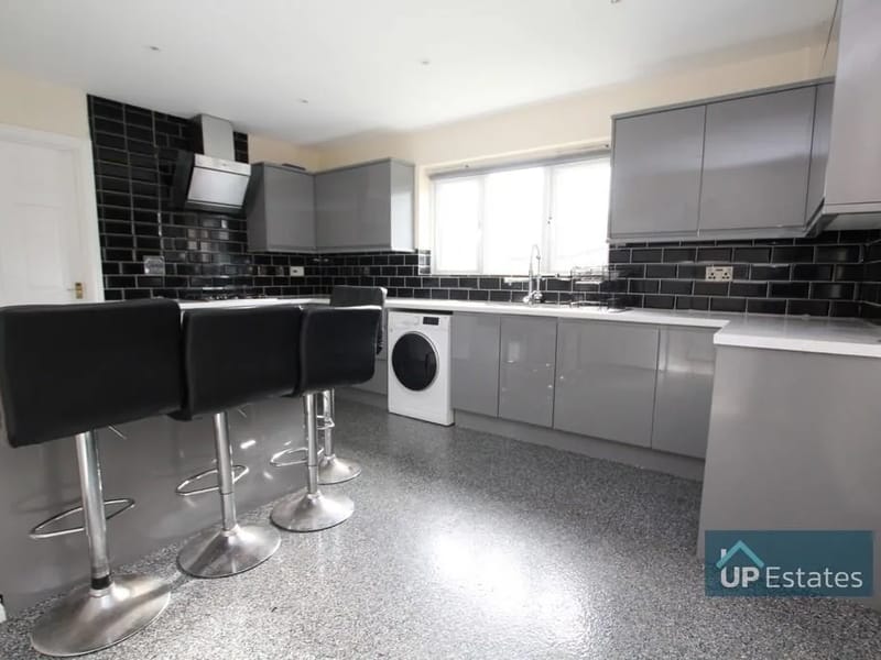 Lupin House in Nuneaton, England photo 2