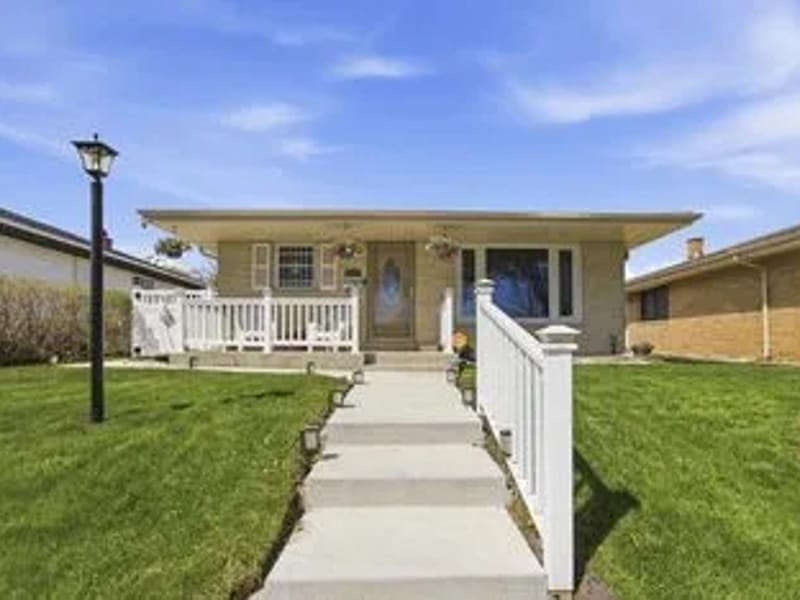 Commission Christian Care Adult Family Home - Assisted Living in Milwaukee, WI photo 2