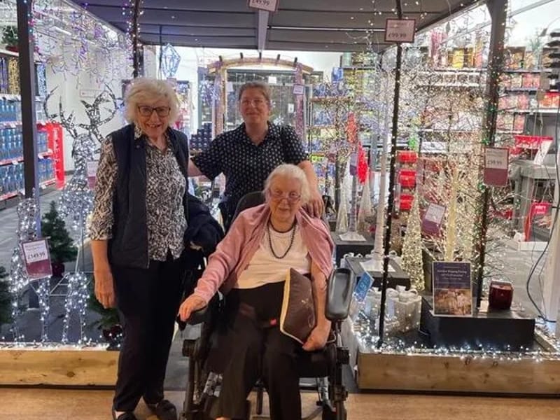 Foxleigh Grove Nursing Home - Nursing Home in Maidenhead, England photo 3