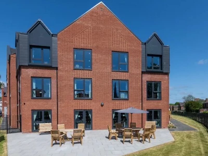 Lincoln Manor Care Home - Nursing Home in Lincoln, England photo 3