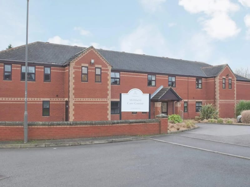 Millfield Nursing and Residential Home - Nursing Home in Chesterfield, England photo 3