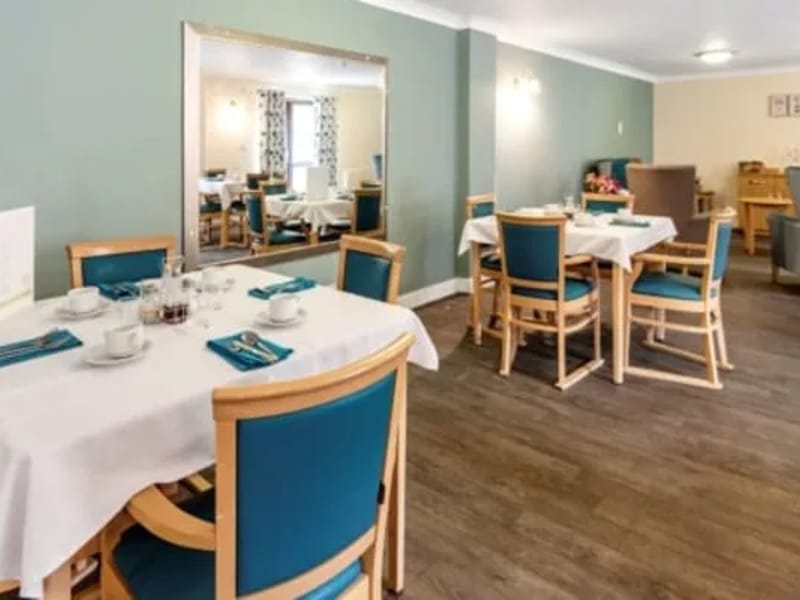 Millfield Nursing and Residential Home - Nursing Home in Chesterfield, England photo 2