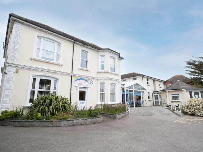 Keychange Charity Rosemary Mount Care Home - Nursing Home in Worthing, England photo 1