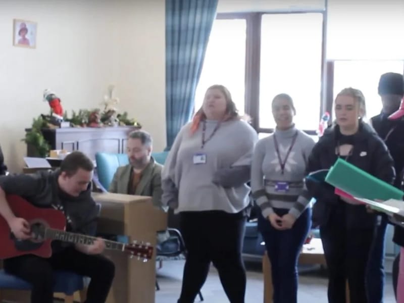 Toldene Court - Assisted Living in Coulsdon, England photo 2