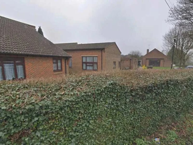 Toldene Court - Assisted Living in Coulsdon, England photo 3