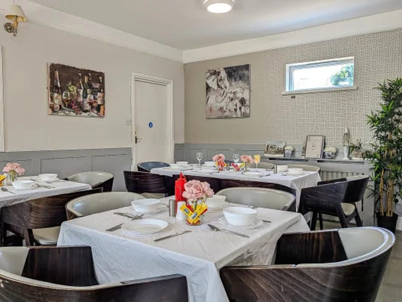 Aran Lodge - Nursing Home in Westcliff-On-Sea, England photo 3