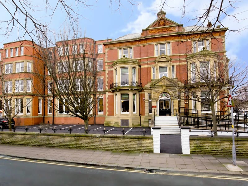 The Brunswick in Southport, England photo 2