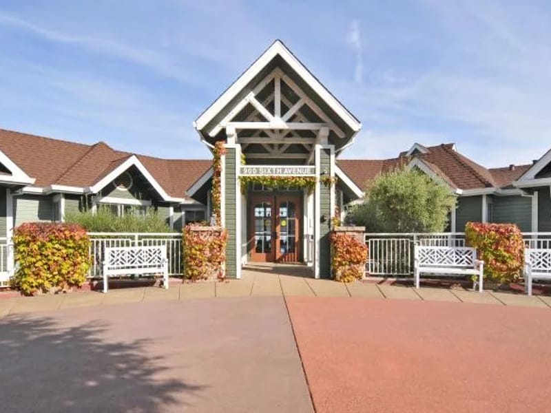 Vista Terrace Of Belmont - Assisted Living in Belmont, CA photo 1