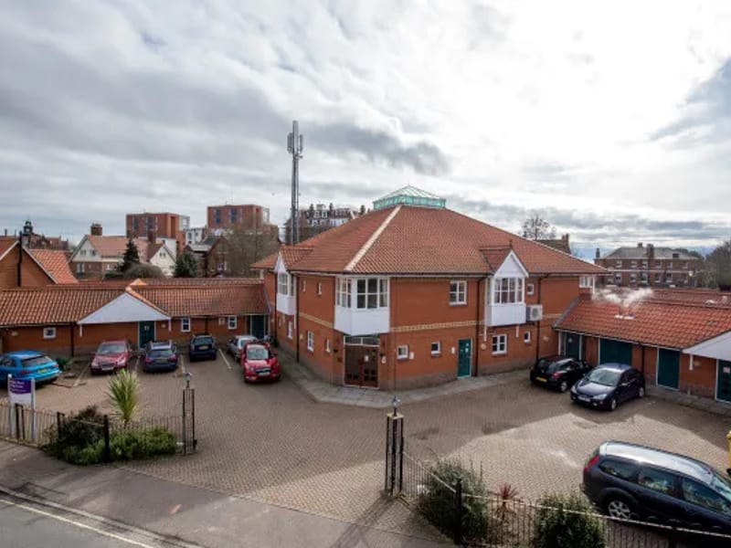 Montague Road Care Home - Assisted Living in Felixstowe, England photo 2