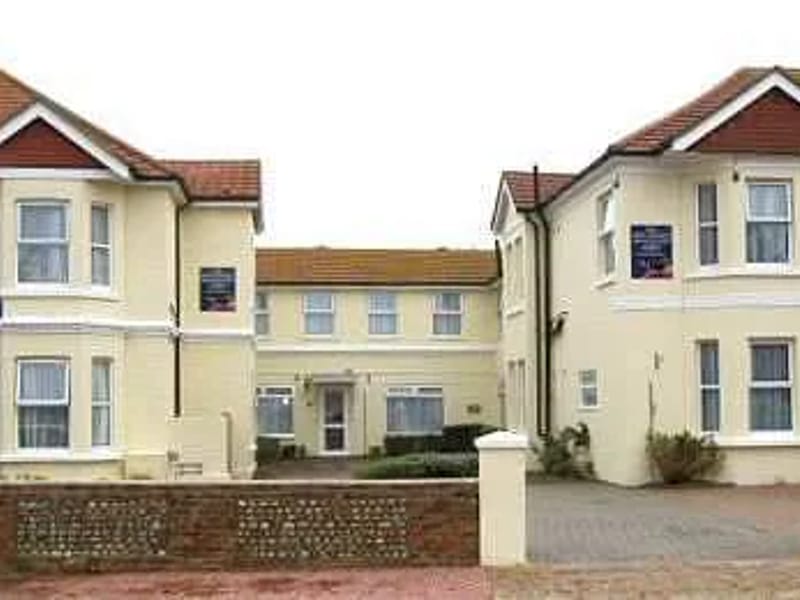 The New Grange Care Home Limited - Nursing Home in Worthing, England photo 1