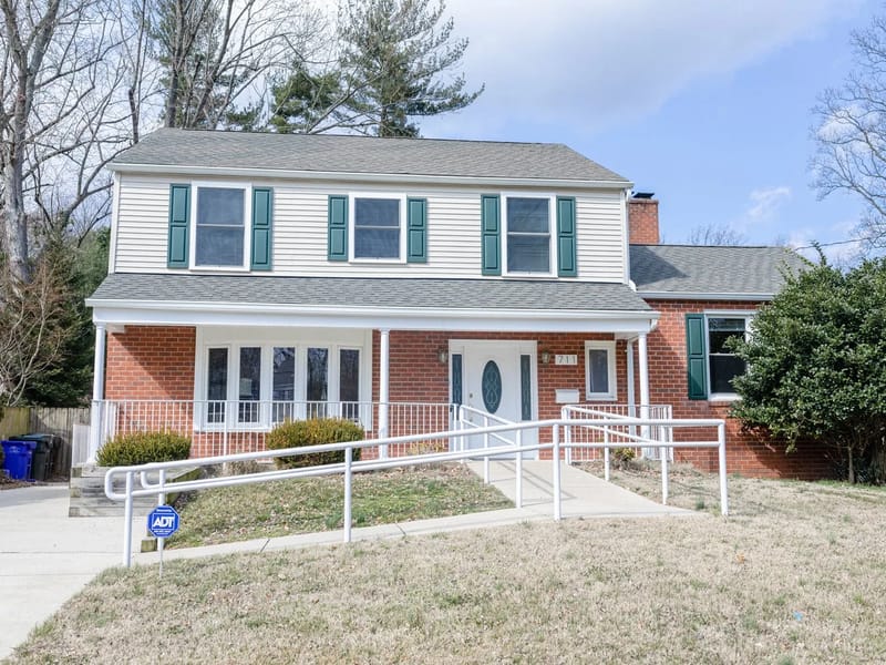A Wellshire Manor Serenity Gardens Home - Assisted Living in Silver Spring, MD photo 3