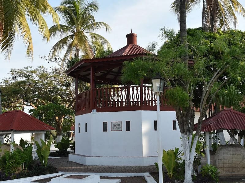 PARQUE ROSAL in FLORES, CABA photo 1
