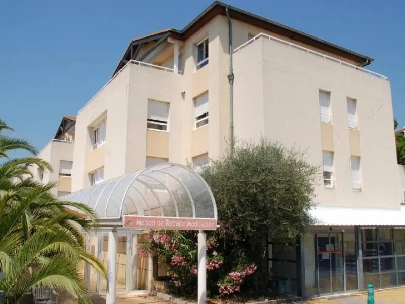Residence Autonomie Pasteur - Maison de Retraite in NANTERRE, Île-de-France photo 2