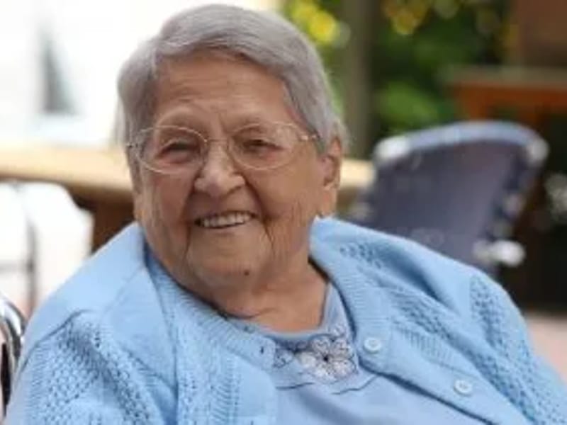 Arbutus Park Manor - Assisted Living in Johnstown, PA photo 2
