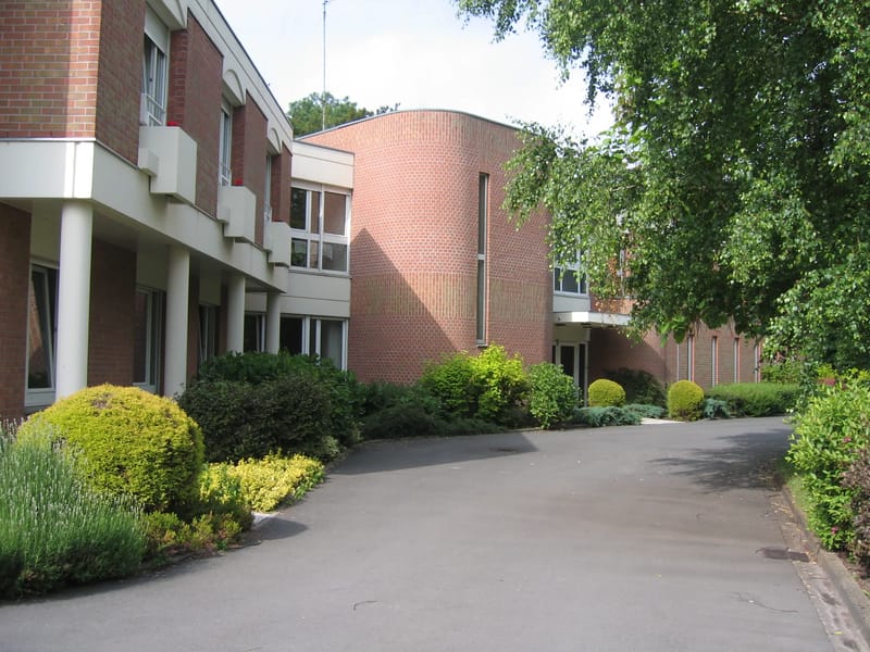 Ehpa Residence Sainte Claire - Maison de Retraite in LILLE, Hauts-de-France photo 2
