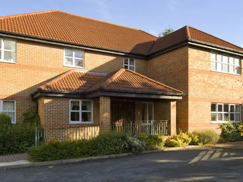 Lindisfarne CLS Nursing - Nursing Home in Chester Le Street, England photo 5