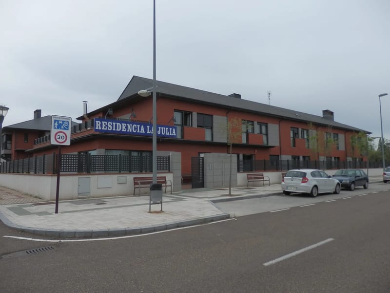 Residencia De Mayores La Julia - Hogar de Ancianos in Palencia, Castilla y León photo 2
