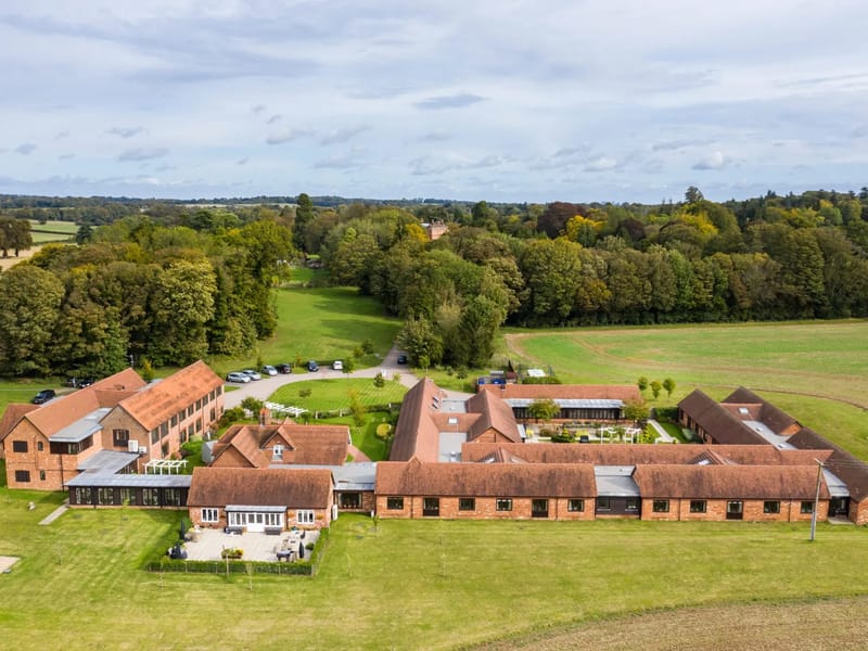 Oak Lodge - Nursing Home in Basingstoke, England photo 1