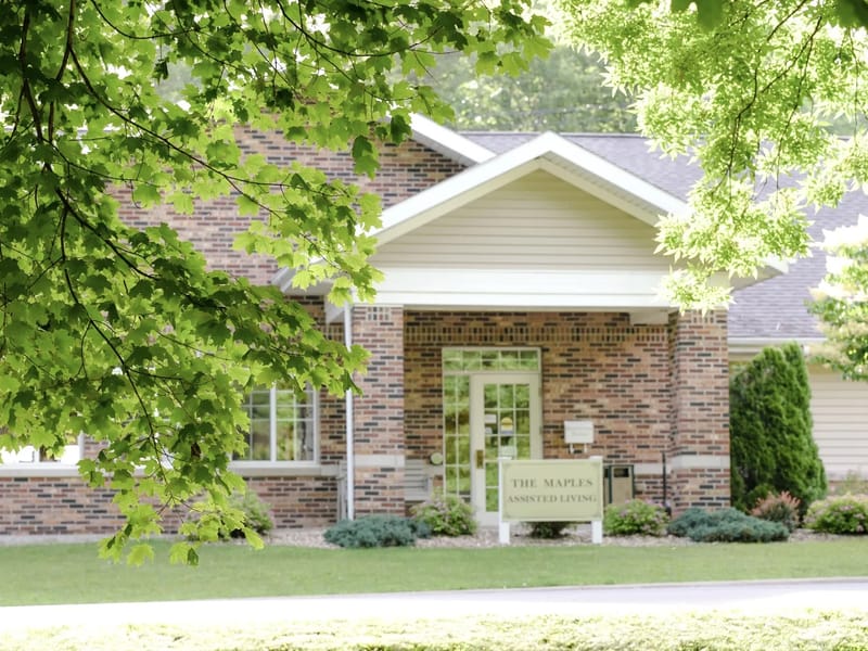 Maple Crest Manor - Nursing Home in Fayette, IA photo 3