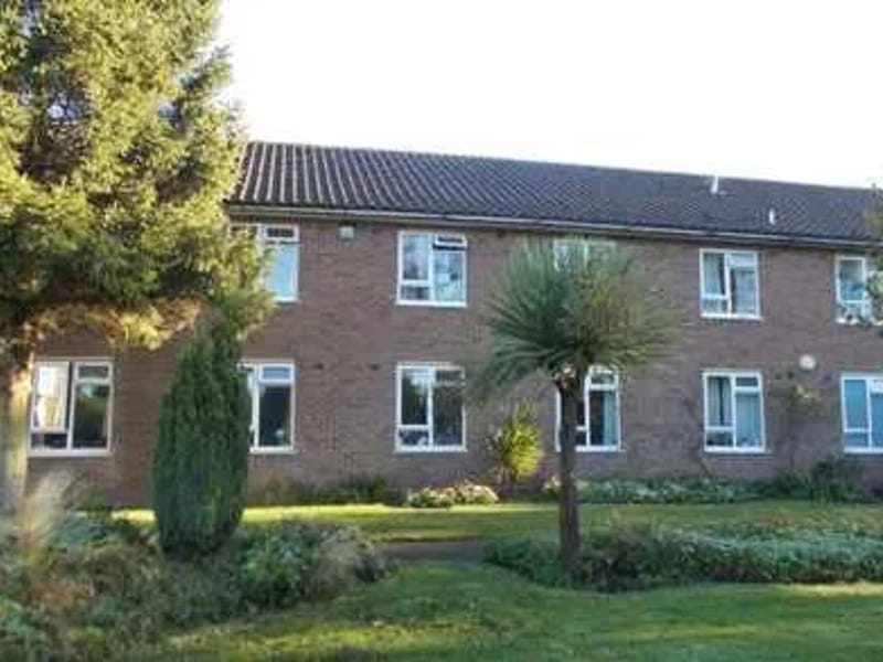 Tillson House - Assisted Living in Coalville, England photo 2