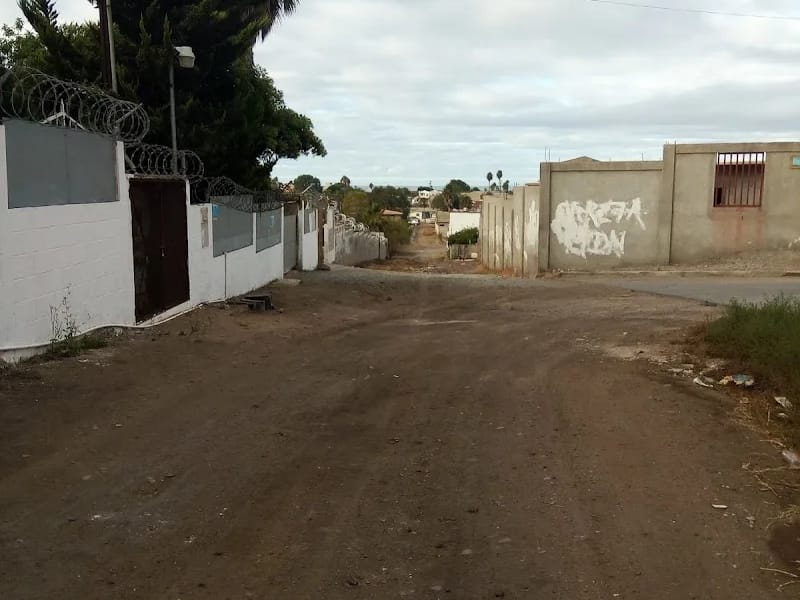 Casa Hogar Simnsa - Hogar de Ancianos in Playas De Rosarito, Baja California photo 3