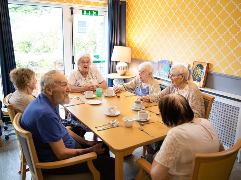 Glenbank Care Home - Assisted Living in Bolton, England photo 3