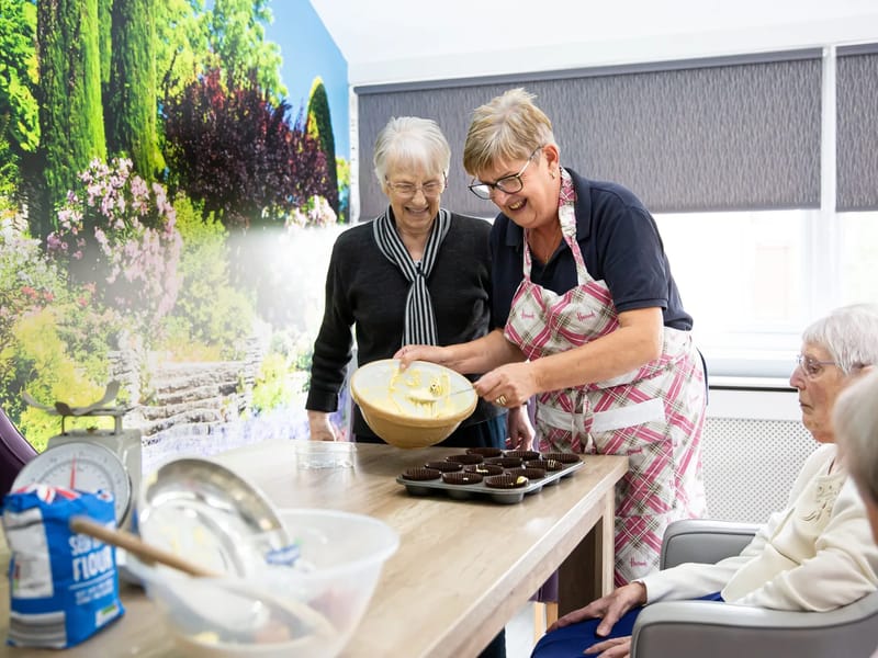 Glenbank Care Home - Assisted Living in Bolton, England photo 2