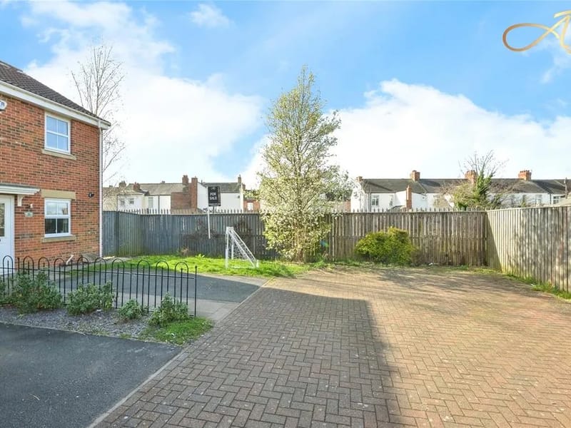 Oxbridge House - Assisted Living in Stockton On Tees, England photo 3
