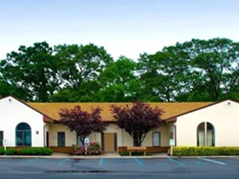FMC Coram Dialysis Center - Dialysis in Centereach, NY photo 3