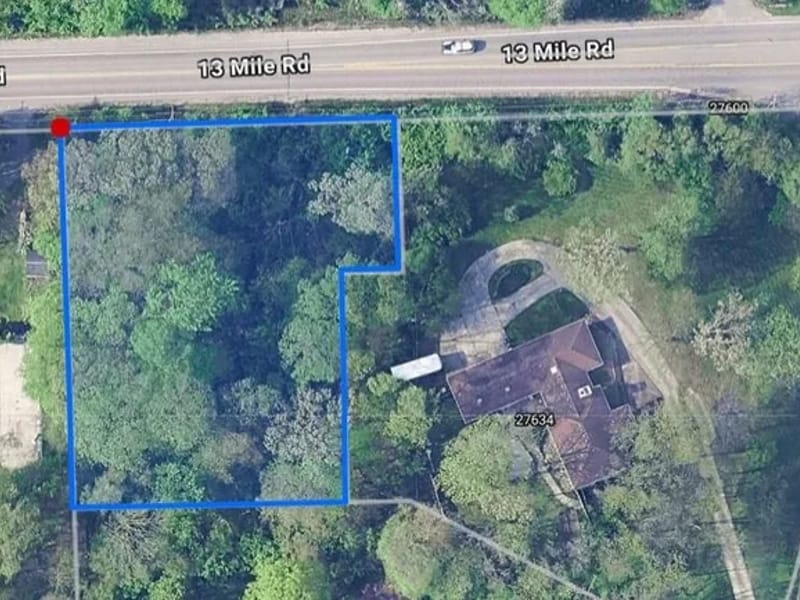 Aleardi'S 13 Mile - Assisted Living in Farmington Hills, MI photo 1