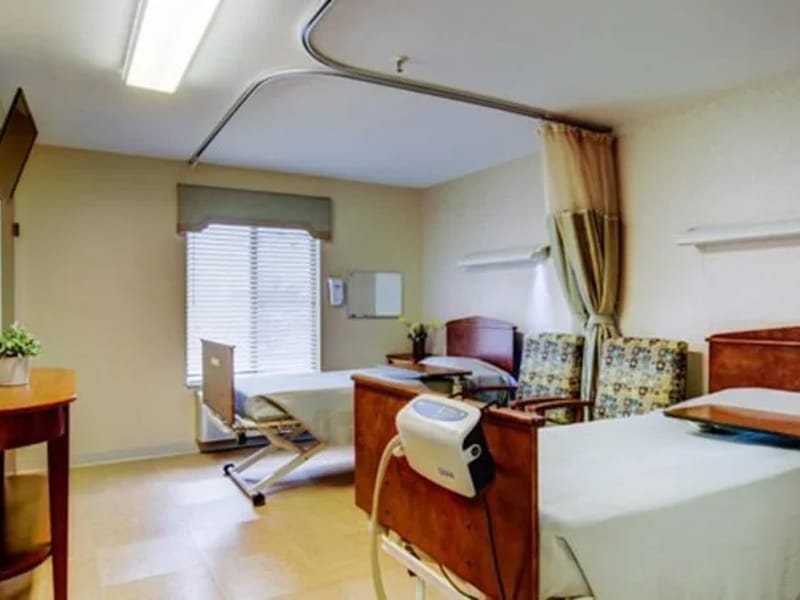 Ayden Healthcare of Fairfield — Nursing Home, Fairfield, OH · photo 2
